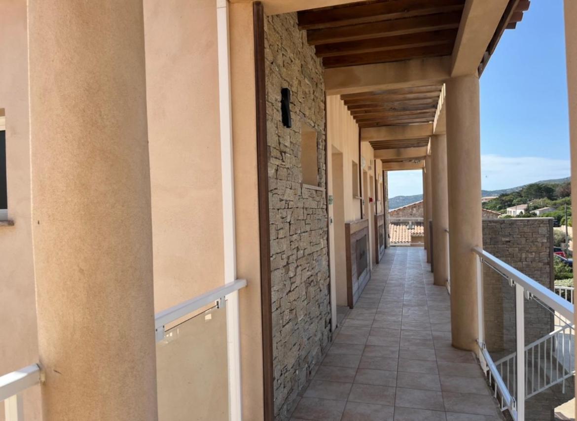 Hotel Lilium Maris Tizzano Exterior photo