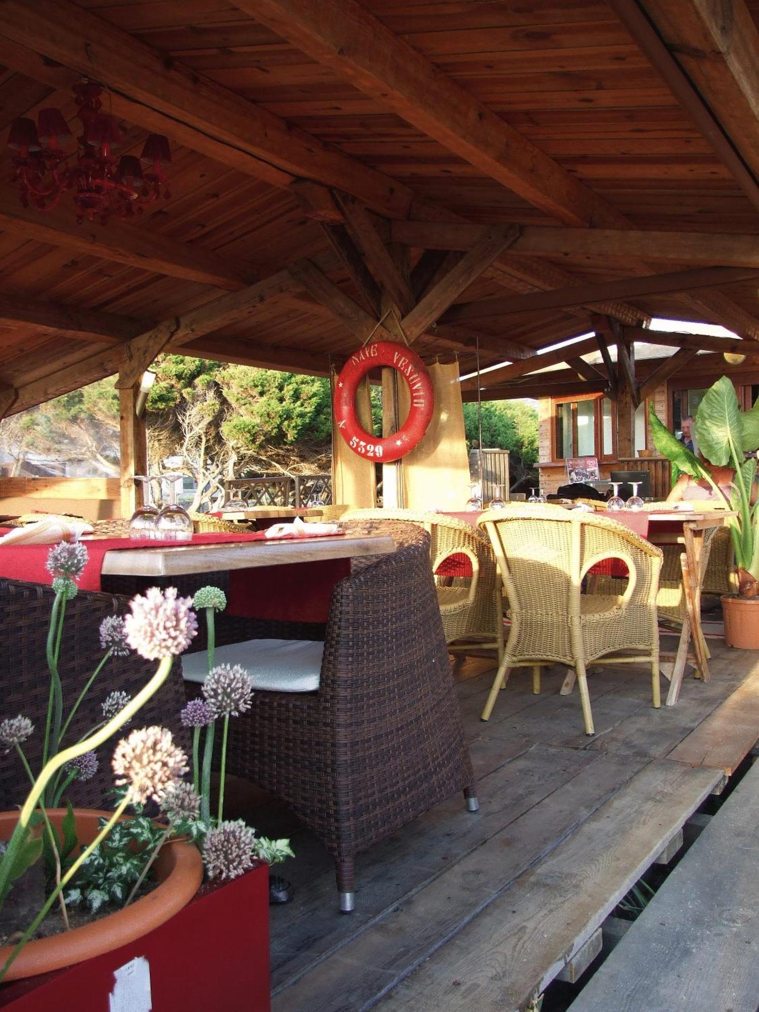 Hotel Lilium Maris Tizzano Exterior photo